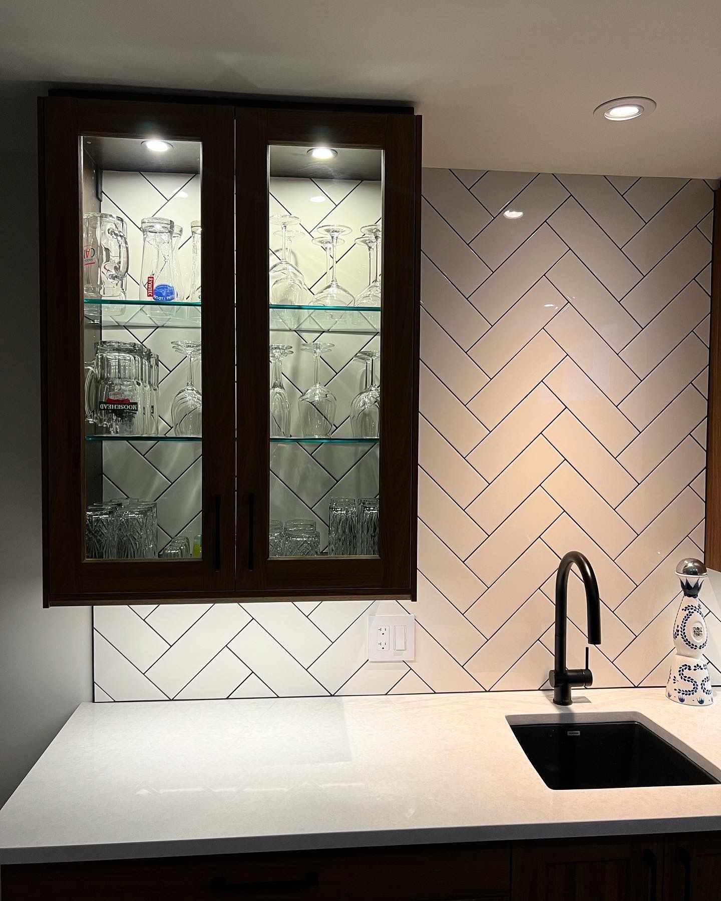 Flooring & Tiling Excellence